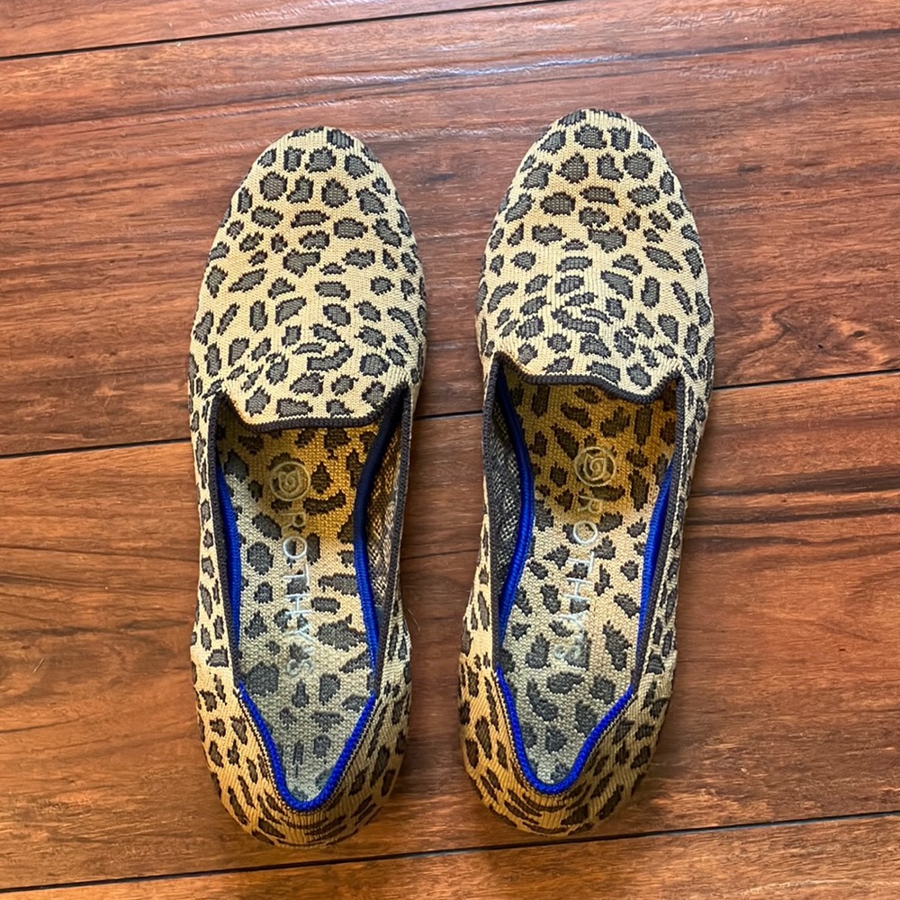 Sz 8 Cheetah print Rothy’s - EUC, never washed